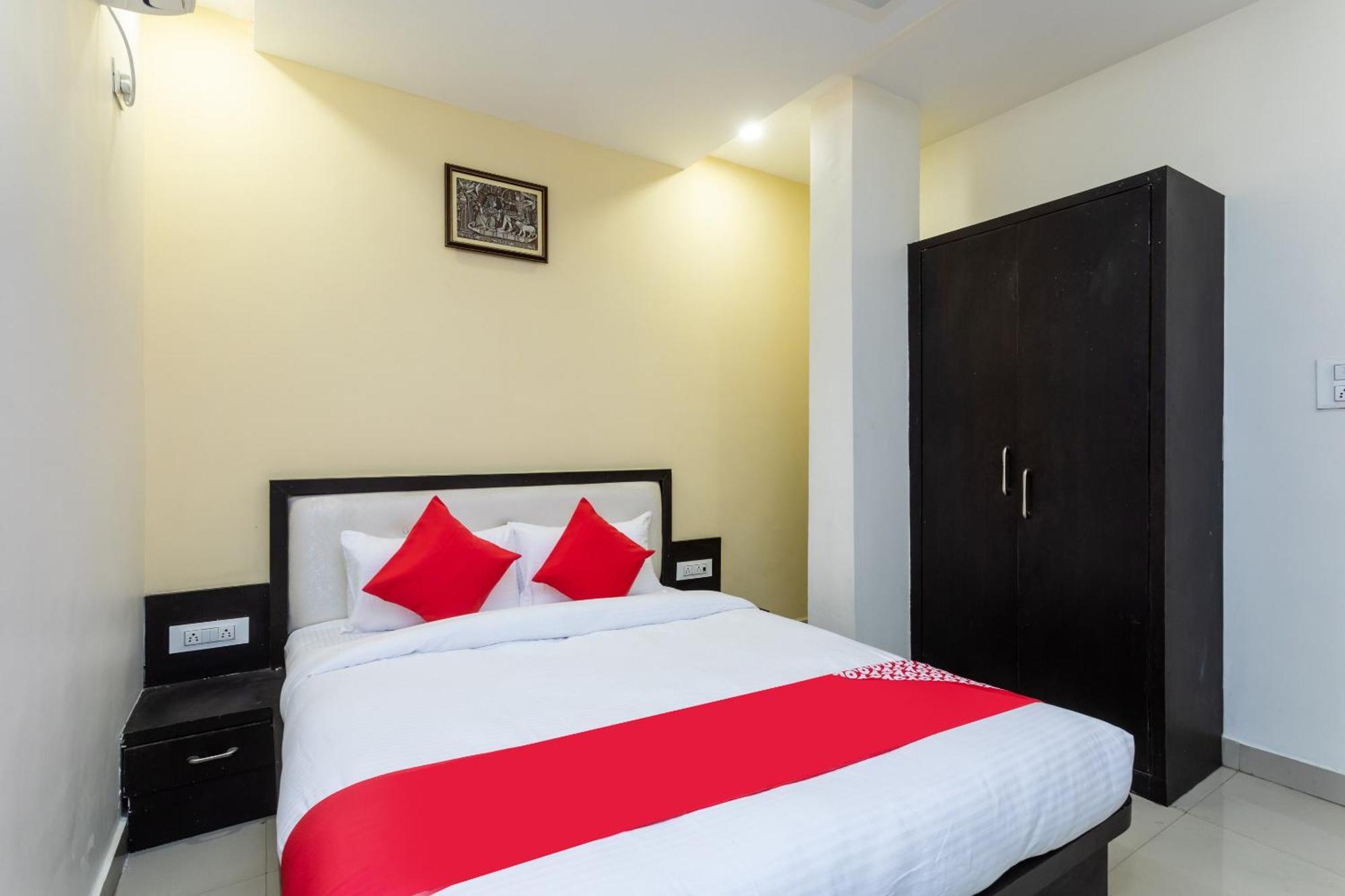 Spot On Hotel Trishla Bhopal Eksteriør billede